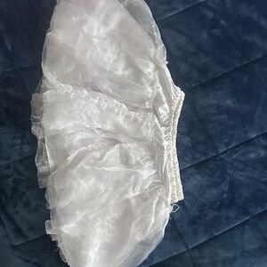 White offbrand petticoat  underskirt for puffy Lolita skirt
